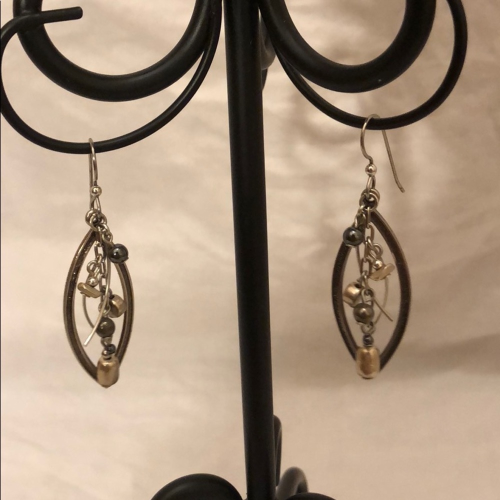 Silver Dangle Earrings w Gray Beads